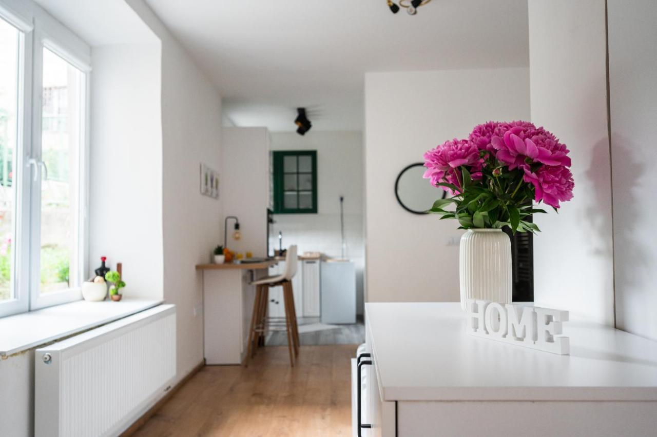 Modern Studio Apartment In The Old Town SJJ Exterior foto