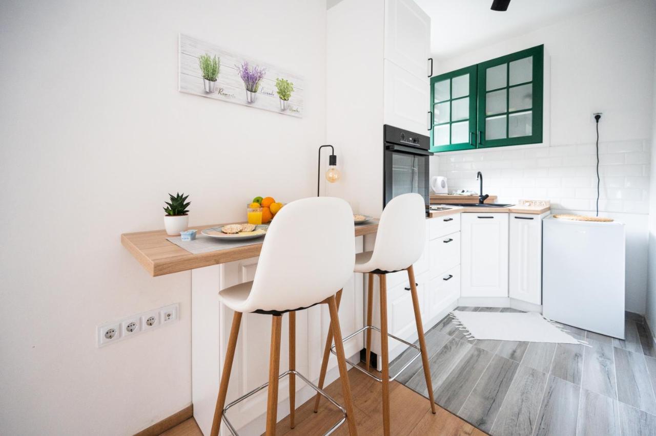 Modern Studio Apartment In The Old Town SJJ Exterior foto