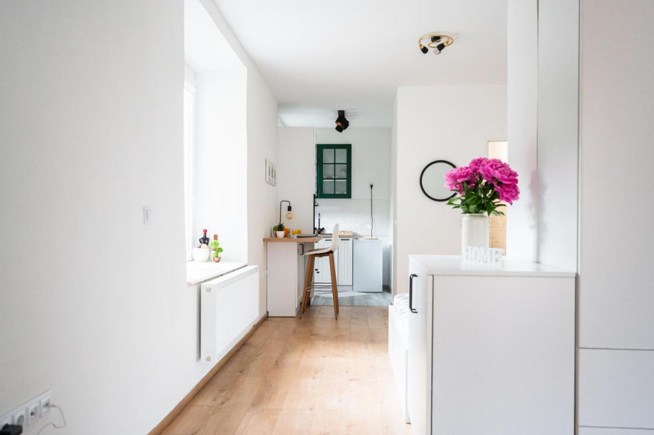 Modern Studio Apartment In The Old Town SJJ Exterior foto